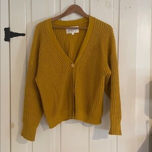 Tradlands Shelter Cardigan size S in golden
